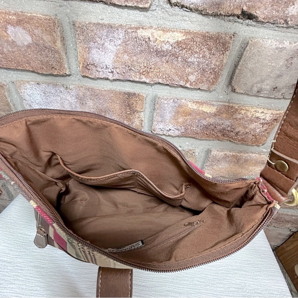 CARIBBEAN JOE “Let Go” Shoulder Bag - Picture 10 of 15